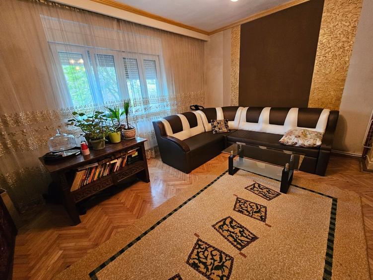 Casa ultracentrala zona Imparatul Traian - 2