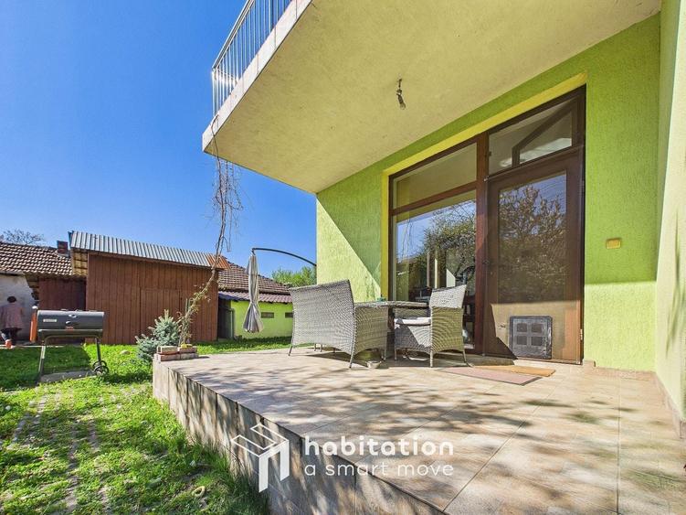 Casă individuală spațioasă și luminoasă cu garaj, în Mircea cel Bătrân - 25