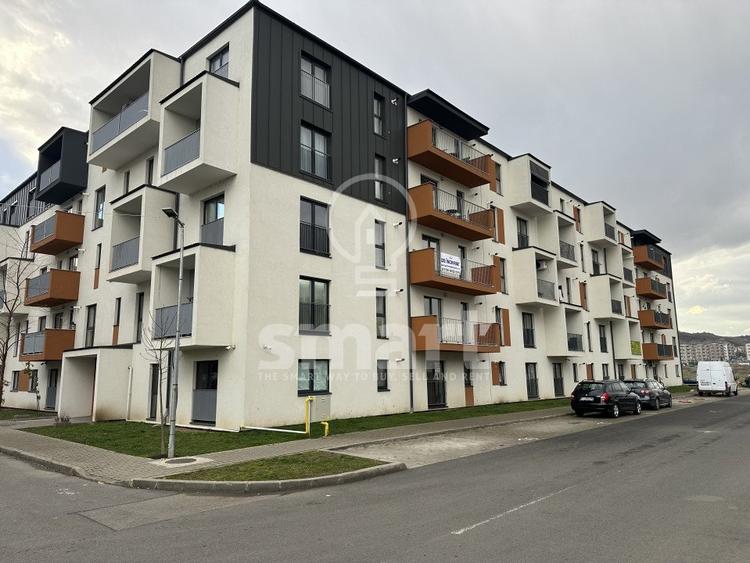 Apartament 1 camera  parcare inclusa zona Eroilor Floresti - 1