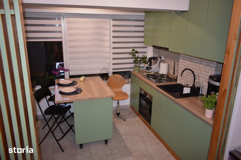 Apartament cu 3 camere în Păcurari