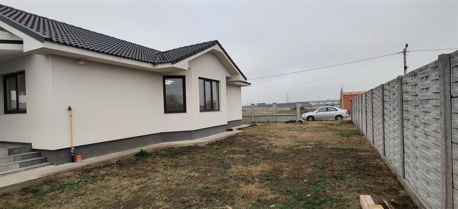 RECO . Casa la cheie Santandrei . - 3