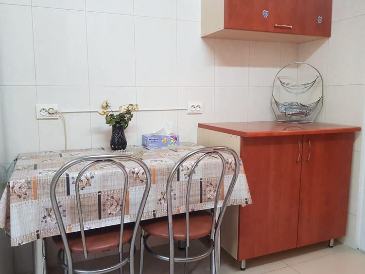 Inchiriere apart 3 camere, 2 bai, etaj 1 din 4, vis-a-vis de Grand Arena - 10