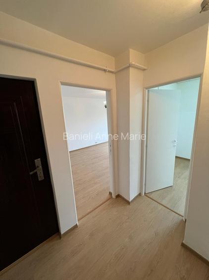 Timocului-A.Saguna-ap 3 camere-et 3-2 bai-centrala proprie-pret 99.000 euro Timocului-A.Saguna-ap 3 camere-et 3-2 bai-centrala proprie-pret 99.000 euro