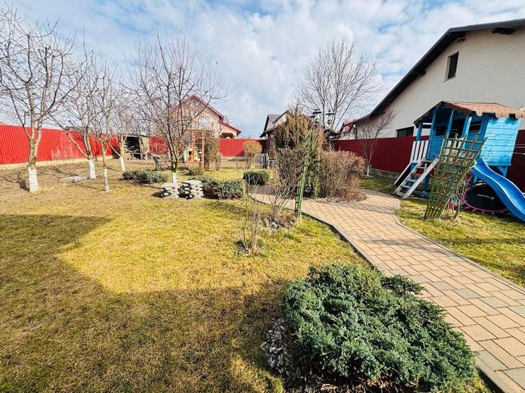 Vilă deosebită în Șcheia I 240 mp utili I teren 1000 mp I 295.000 € - 4