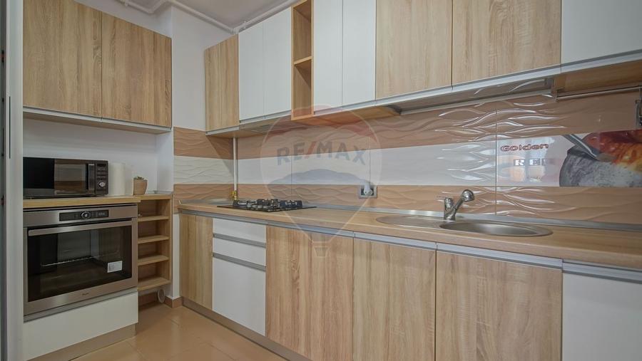 Apartament spatios de inchiriat - 3 camere Isaran - 18