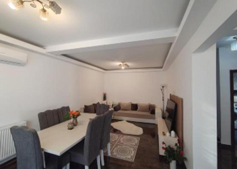 Proprietar vând casă aproape de București  - 1