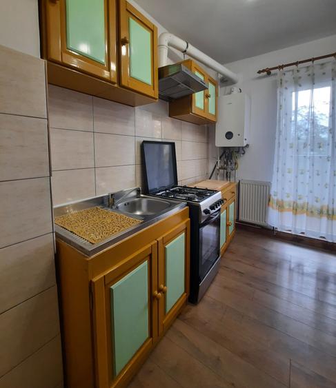 Apartament cu 2 camere decomandat în Hipodrom 3