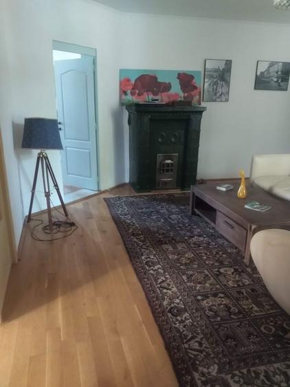 Vand apartament in vila - 1