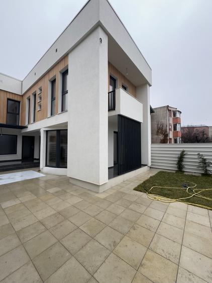 Vila Cartier Valea Rosie - 2