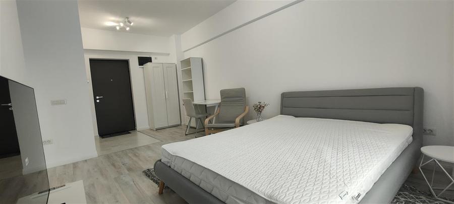 1 CAM CENTRU PALAS , PARCARE,PRIMA INCHIRIERE UNIREA TOWERS DEC - 430EUR - 6