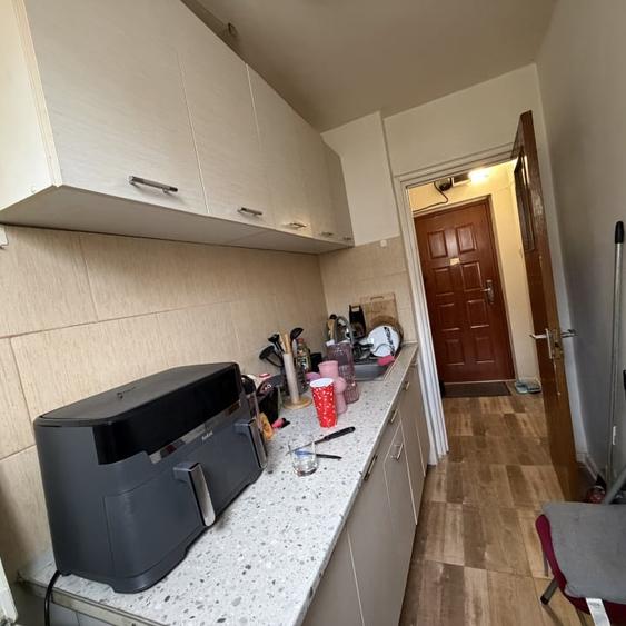 2 Camere | Mobilat | Boxa| Plaza Mall | Romancierilor | metrou 10' - 6