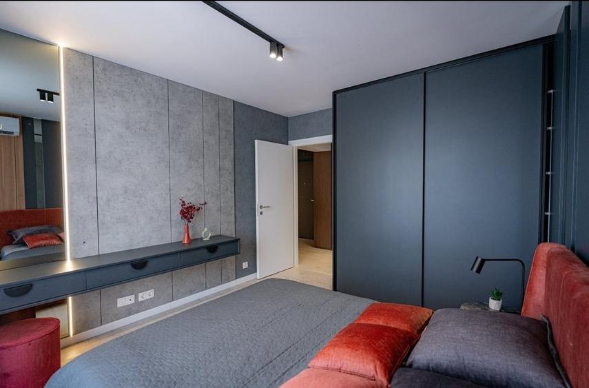 Zona Pădurii Băneasa:Apartament 3 Camere - 17