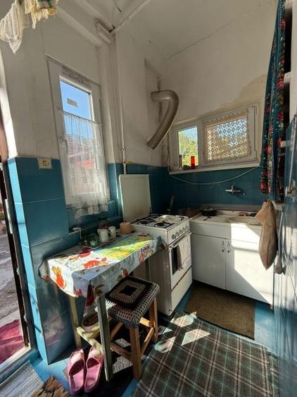 Casa cu 2 camere in curte comuna, semidecomandata, 52mp utili - Iosefin - 9