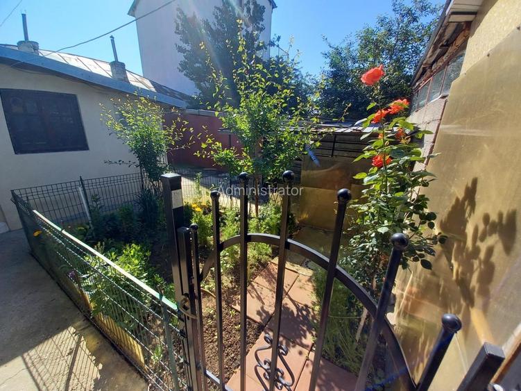 Casă cu 3 camere în Rahova Casă cu 3 camere în Rahova