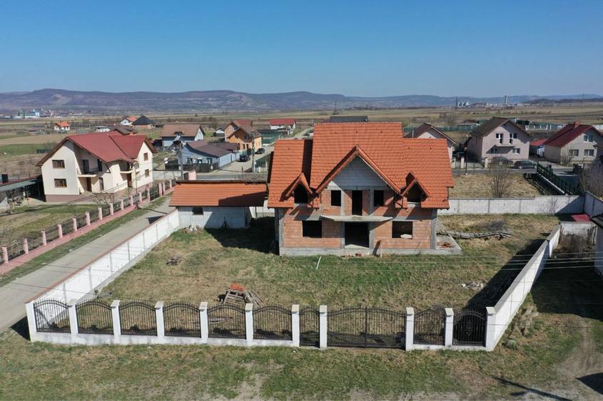 Casa de Vanzare in Avrig - 2