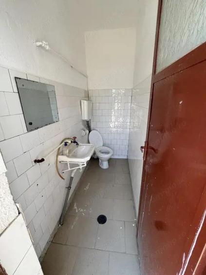 Proprietate mixta, zona Bulevardul Bucuresti - 11