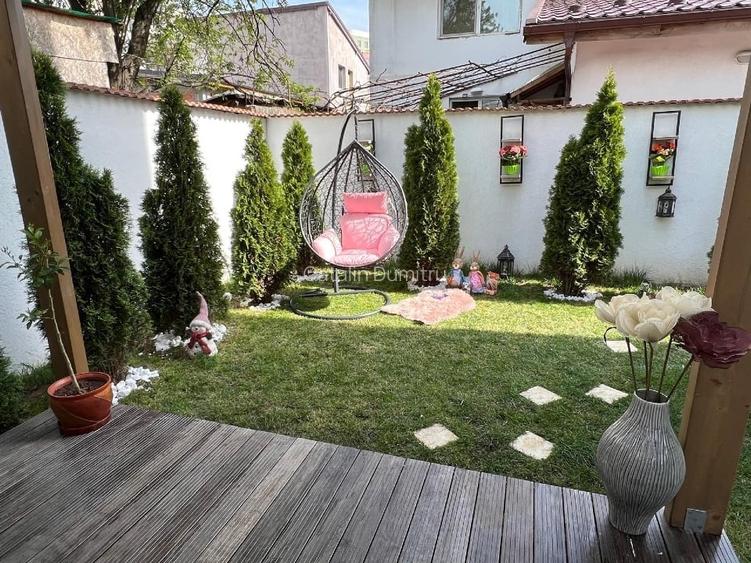 Apartament 3 camere cu grădină mare plus 2 locuri de parcare incluse Apartament 3 camere cu grădină mare plus 2 locuri de parcare incluse