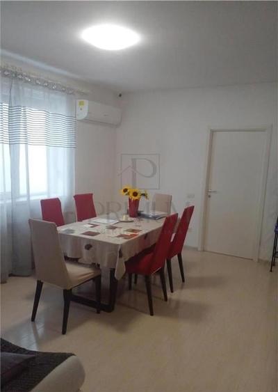 Tipografilor- casa 4 camere, 2 bai, acces auto in curte - 4