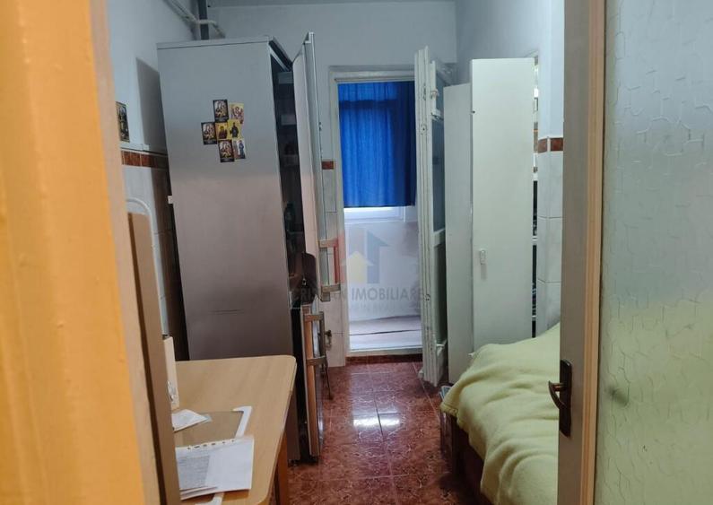 Apartament 2 camere ,etaj 2 Radu Negru balcon 7 m - 2