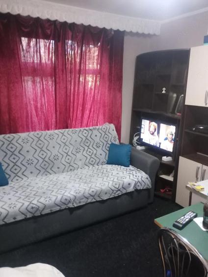 Garsoniera 11 mp Gheorgheni - 900 lei - 4