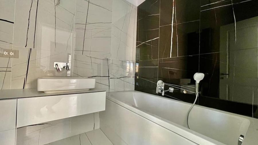 REA1019082 2 Camere Unirii I Palatul Parlamentului - 4