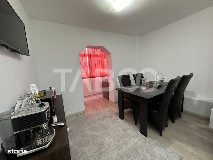 Apartament decomandat 3 camere 2 bai 68 mpu etaj 3 Calimanesti Valcea - 3