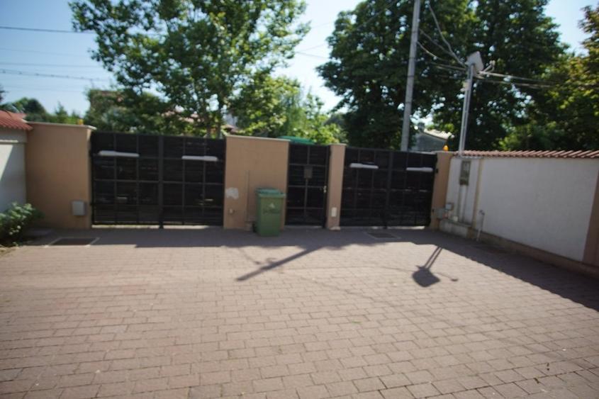 Andronache | Vila Deosebita la cheie | 2 corpuri |  Curte+parcare+ terasa+gratar - 2