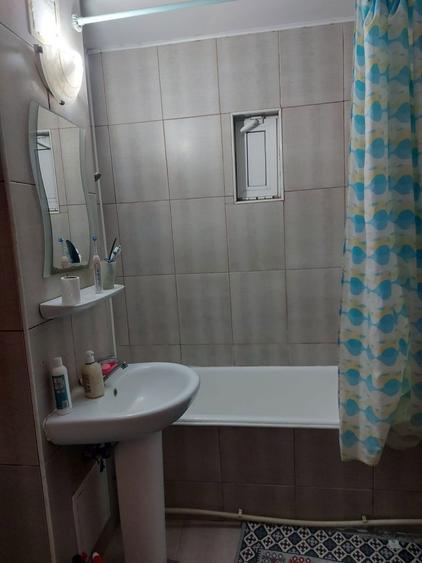 Apartament 4 camere, Brosteni - 8