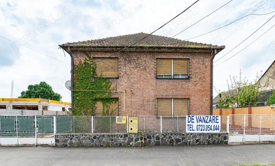 Proprietar! Vind Casa tip 'Vila'in JIMBOLIA! - 1