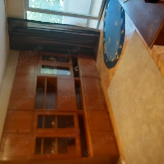 Inchiriere apartament 3 camere zona Soarelui - 2