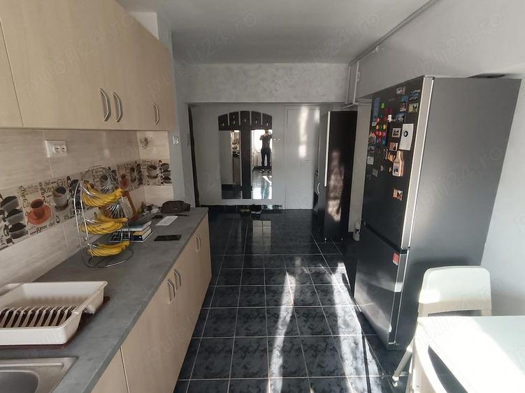 Apartament 2 camere, decomandat, zona Lido - 9