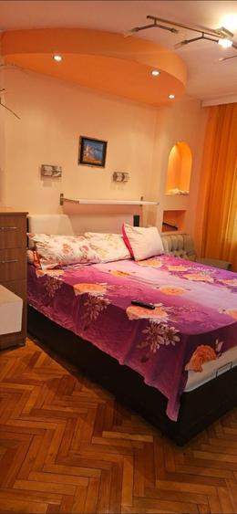 Proprietar apartament 4 camere la metrou gorjului - 5