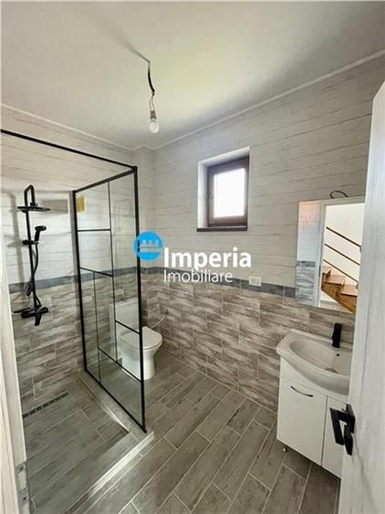 Casa 5 cam cu 500 teren, Miroslava Balciu, 1 km de Primarie - 4