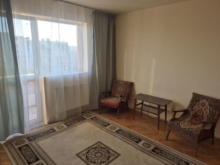 Inchiriez sau vand Apartament 2camere in Turda str Toamnei nr4 - 6