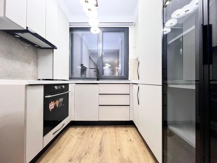 NOU / DEOSEBIT / LOC PARCARE - 1