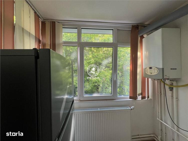 Apartament cu 3 camere decomandat în Târgu Cucu