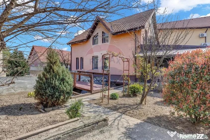 Casă cu 7 camere cu Teren 777 Mp în Ultracentral