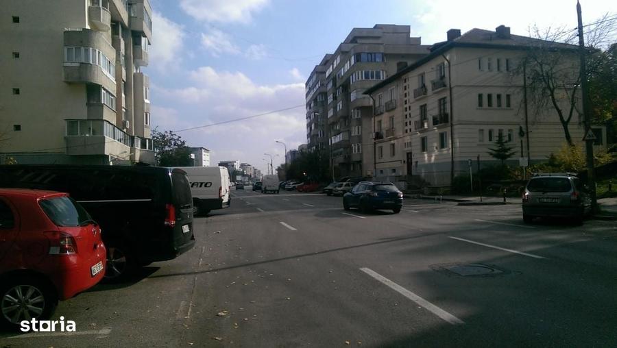 Spațiu comercial, de 23 mp, în Frații Golești
