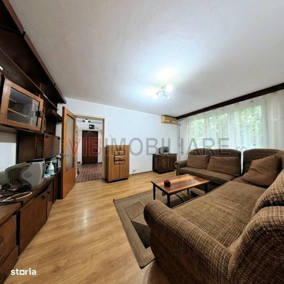 Apartament cu 3 camere în Drumul Taberei