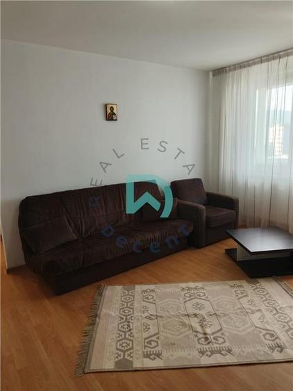Apartament cu 2 camere semidecomandat în Astra