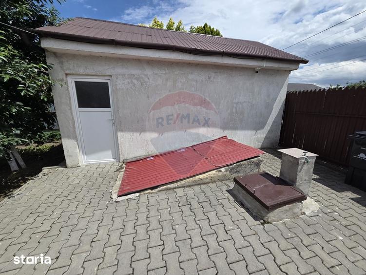 Casă cu 4 camere cu Teren 1050 Mp în Câmpineanca