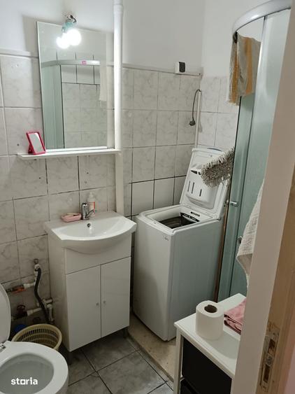 Garsonieră decomandată, mobilată în Central — fotografia 3