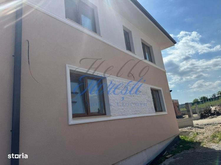 Casă cu 4 camere în Dezmir