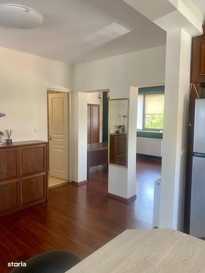 Apartament cu 3 camere în Europa