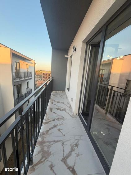 Apartament cu 2 camere decomandat în Girocului