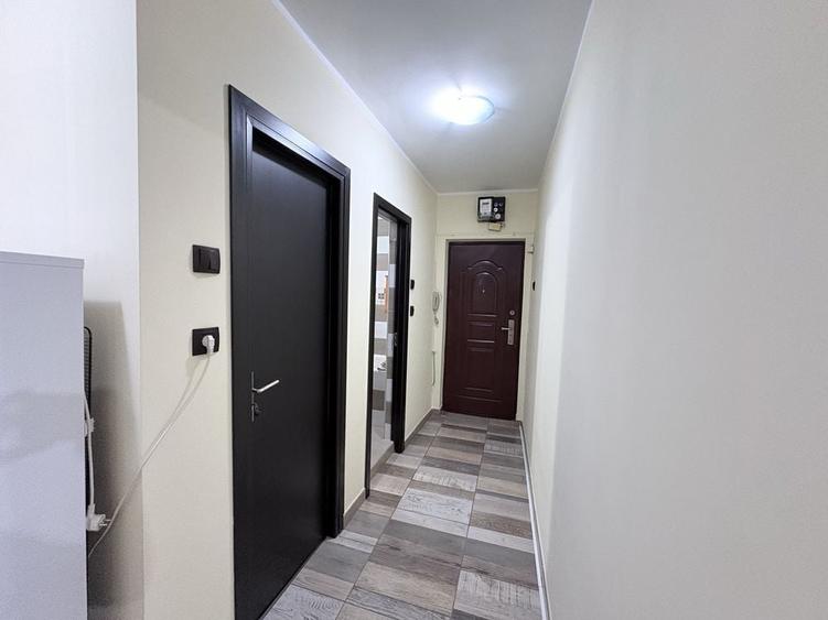 Apartament cu 2 camere decomandat în Berceni