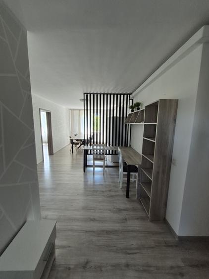 Apartament cu 4 camere decomandat în Centrul Istoric