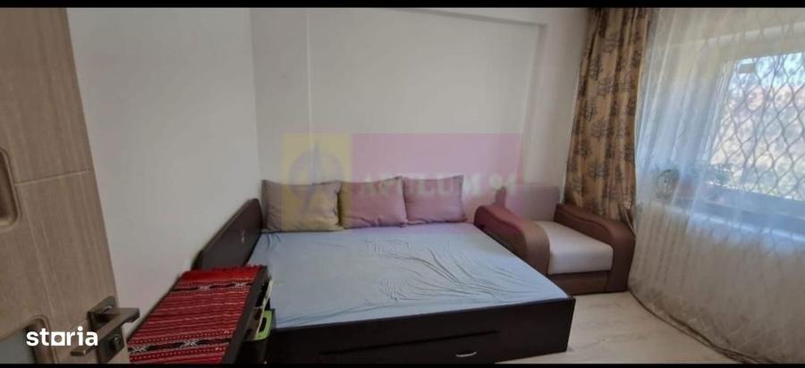 Apartament cu 3 camere, mobilat în Berceni