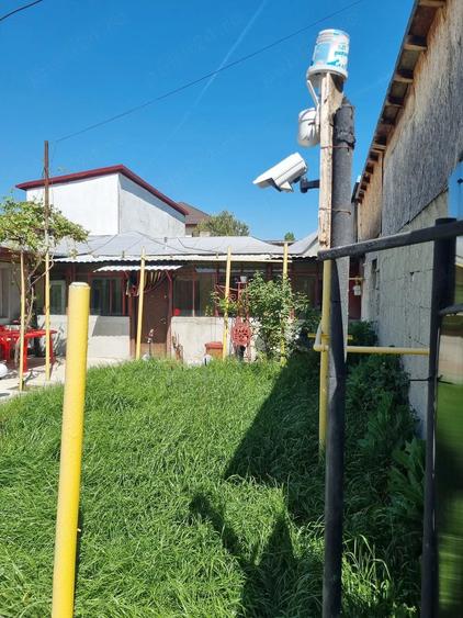 Casă cu 3 camere cu Teren 215 Mp în Rahova