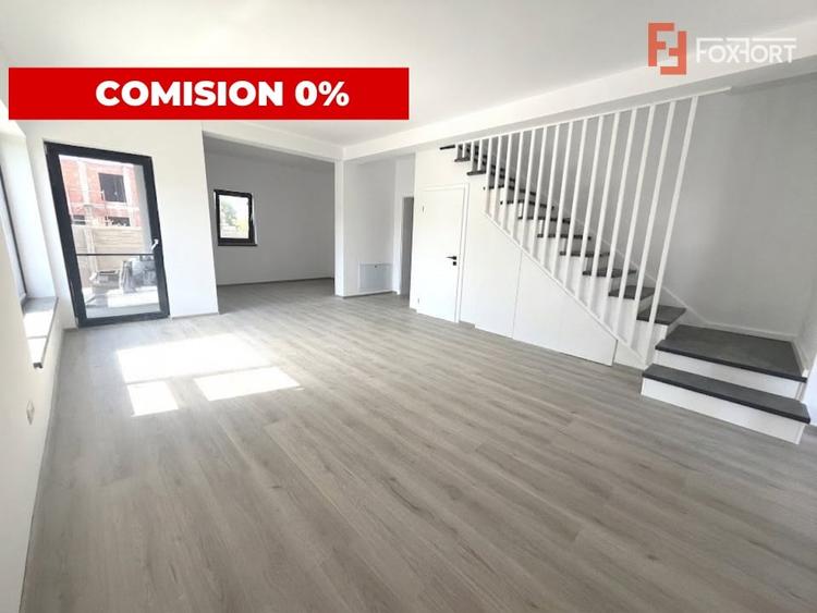 Duplex cu 3 camere cu Canalizare în Moșnița Nouă